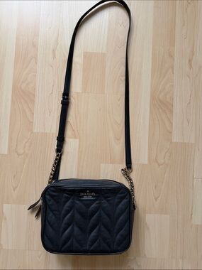 kate spade Black Quilted camera bag Crossbody with Gold Chain
